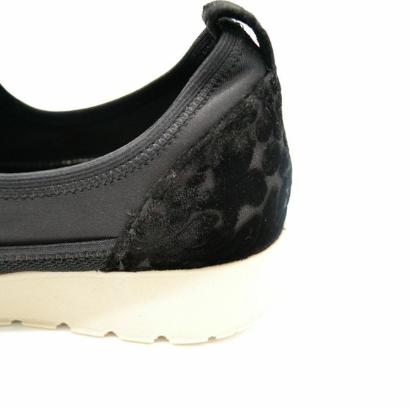 Lori Goldstein Women Posy Slip On Sneaker Sz 7M‎ Black Mesh Cushioned Insole NEW - Picture 5 of 7